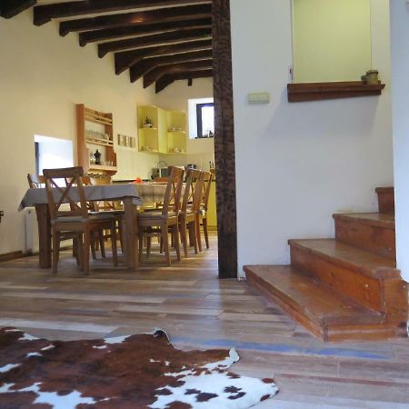 The Red Konak Villa Veliko Tarnovo Exterior photo