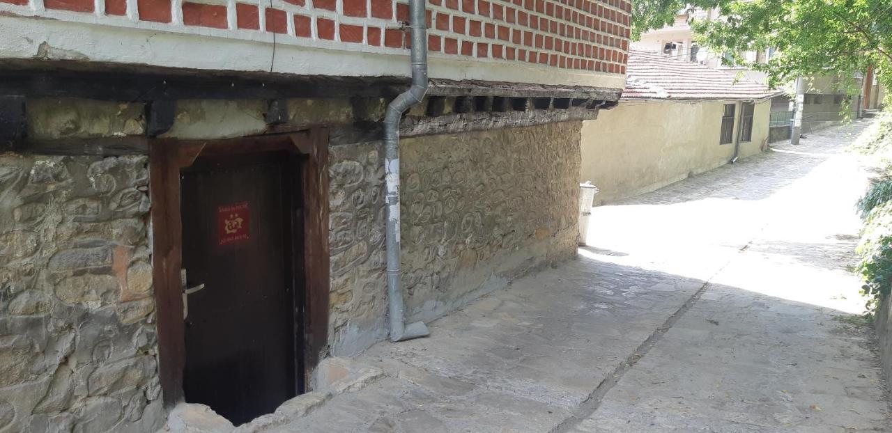 The Red Konak Villa Veliko Tarnovo Exterior photo