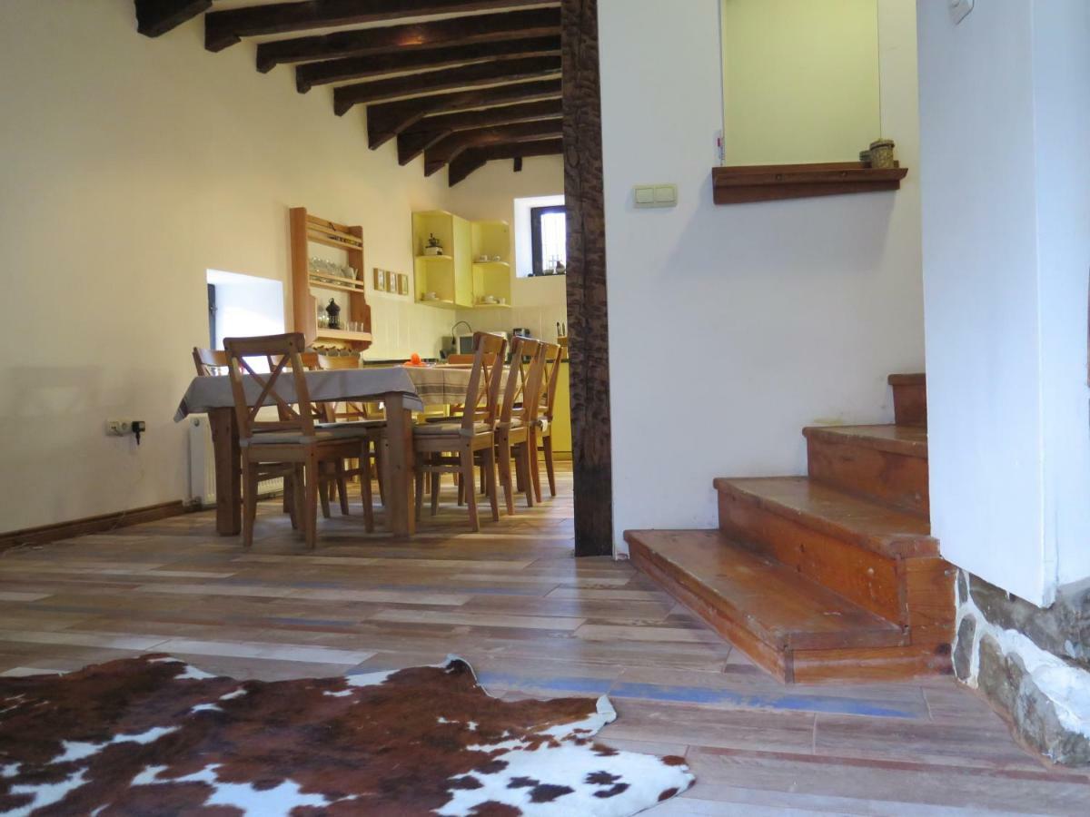 The Red Konak Villa Veliko Tarnovo Exterior photo
